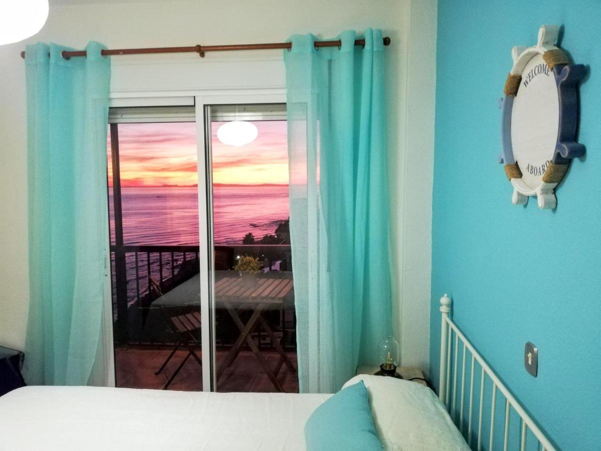 Sitio de Calahonda Apartamento Mar Azul, Primera Linea De Playa מראה חיצוני תמונה