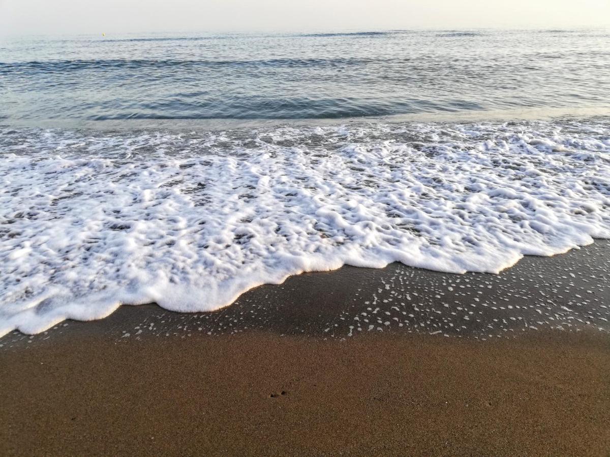 Sitio de Calahonda Apartamento Mar Azul, Primera Linea De Playa מראה חיצוני תמונה