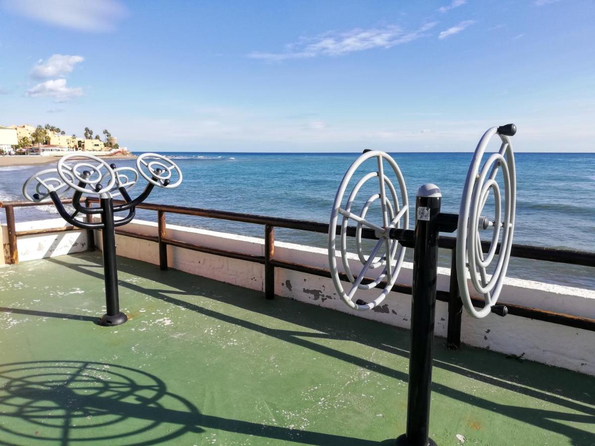 Sitio de Calahonda Apartamento Mar Azul, Primera Linea De Playa מראה חיצוני תמונה